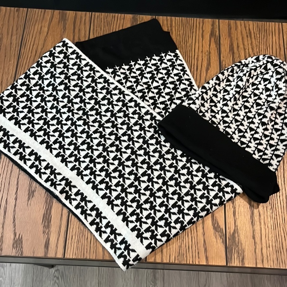 Michael Kors set